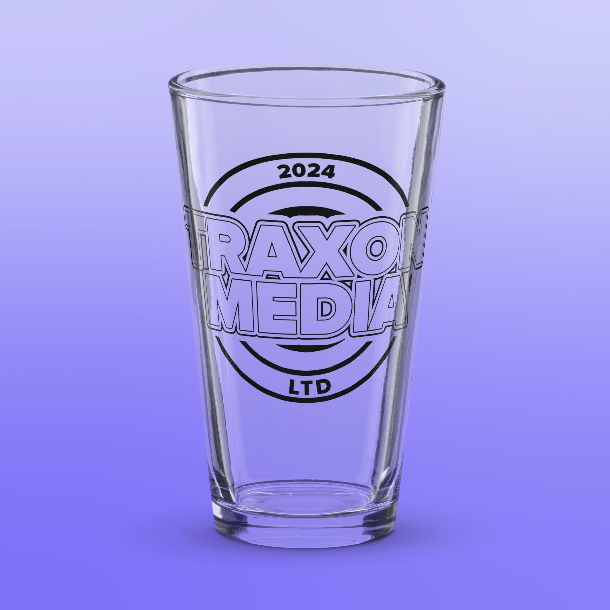 TM Shaker pint glass